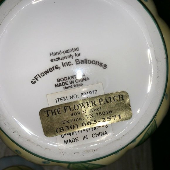 Teapot Collectibles 9" Tall  Hand Painted Magnolia - Picture 11 of 12